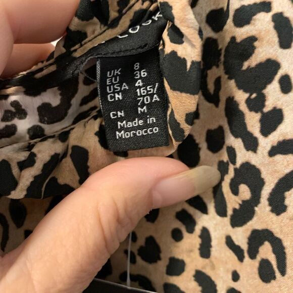 New Look Animal Print Ruched Mock Neck Midi Dress Size 4 Long Sleeves NWT - Picture 2 of 9